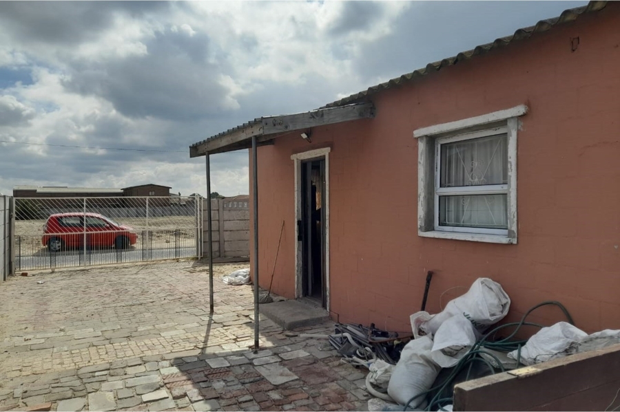 2 Bedroom Property for Sale in The Hague Western Cape